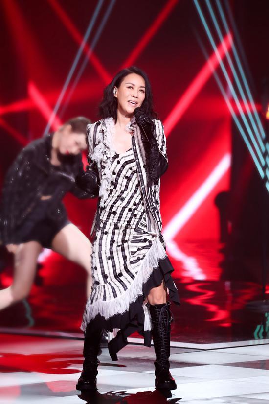 那英新歌，學(xué)習之旅的自信旋律，變化中的成就與旋律