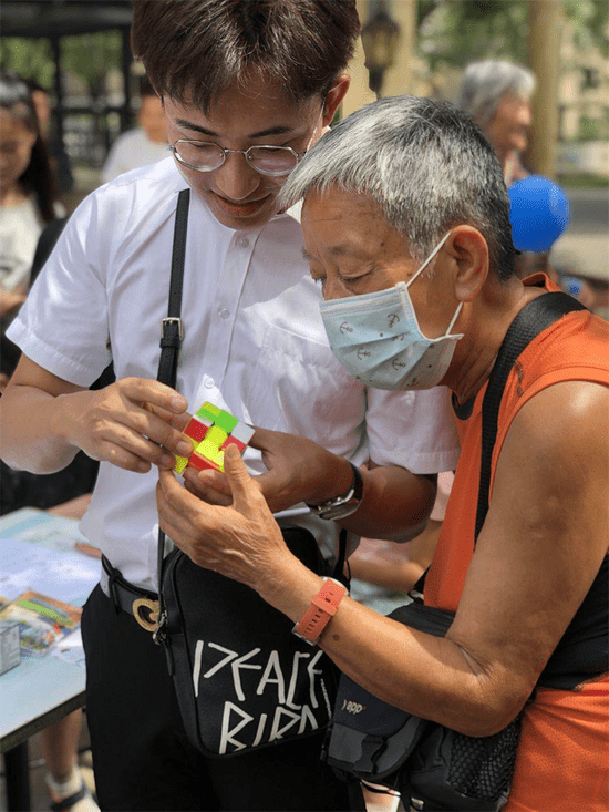 魔方社區最新動(dòng)態(tài)與全方位指南，玩轉魔方，技能提升——針對初學(xué)者與進(jìn)階用戶(hù)的建議