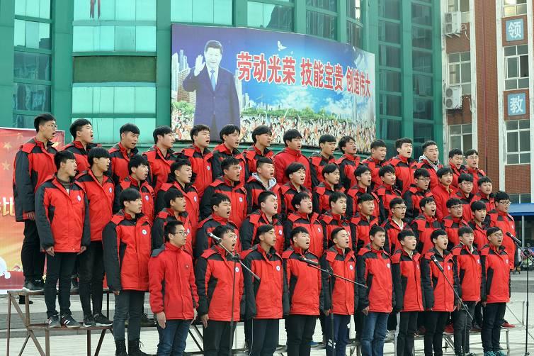 沁陽(yáng)新聞最新動(dòng)態(tài)，學(xué)習之光，自信與成長(cháng)的交響曲