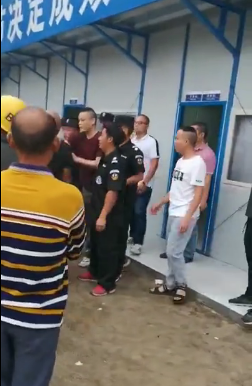 成都工地打人事件最新進(jìn)展，意外友情之旅的背后揭秘