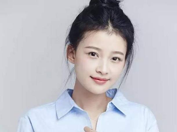 娛樂(lè )圈明星，聚焦璀璨之光