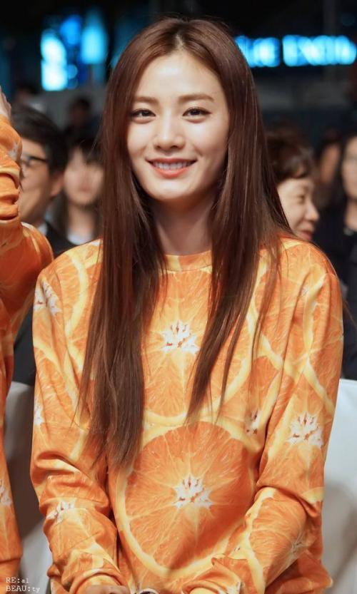 韓國女明星的心靈之旅，自然美景探尋與內心平靜的追尋