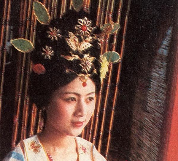 演員馬蘭圖片集，展現風(fēng)采的劇照欣賞