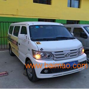 西寧包車(chē)價(jià)格行情探秘，小巷獨特之旅的包車(chē)費用解析