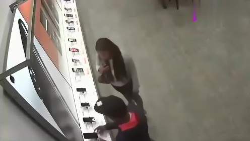 高科技產(chǎn)品的革新之旅，體驗未來(lái)科技生活的狠偷偷最新之旅