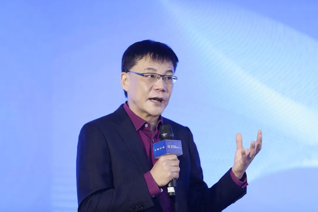 李國慶最新動(dòng)態(tài)，商業(yè)領(lǐng)袖的新征程探索