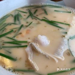 探尋黃魚(yú)最新美食熱門(mén)目的地，海鮮美食盛宴等你來(lái)體驗！