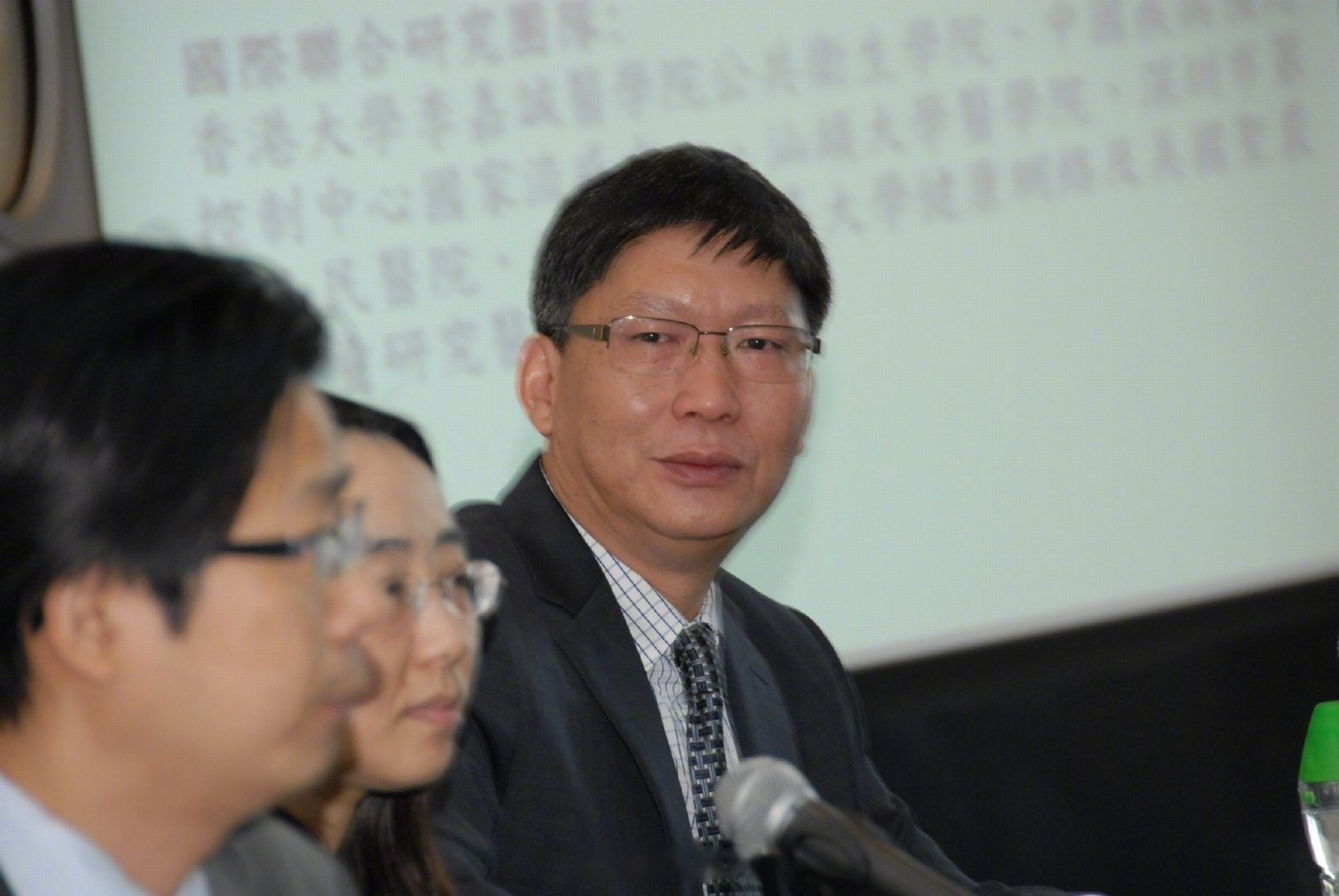 管軼最新新聞，小巷深處的獨特風(fēng)味——探索一家隱藏版特色小店的旅程