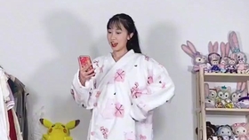 友情的小船揚帆起航，見(jiàn)感合系列最新更新